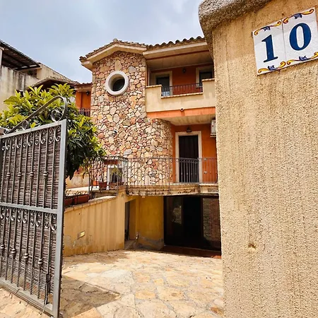 Feriehus Camillas Loft *